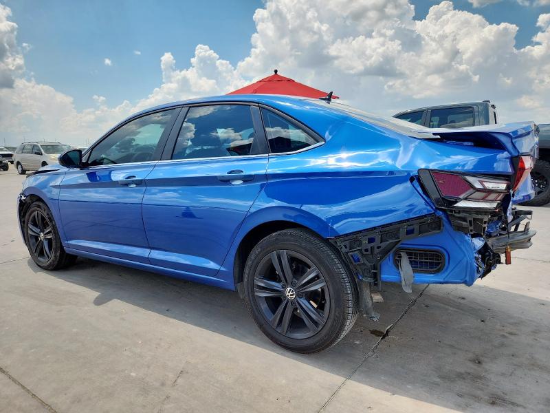 3VW7M7BU4RM018827 - 2024 VOLKSWAGEN JETTA SE BLUE photo 2