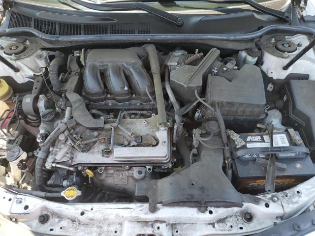 4T1BK3EK7BU620690 - 2011 TOYOTA CAMRY SE WHITE photo 11