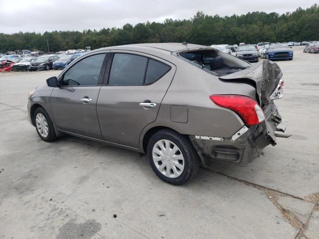 3N1CN7AP6HL809023 - 2017 NISSAN VERSA S GRAY photo 2