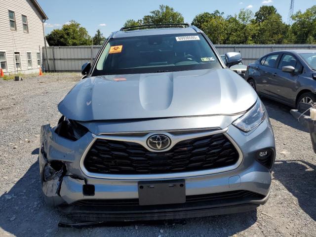 5TDHZRBH5MS128091 - 2021 TOYOTA HIGHLANDER XLE Azul foto 5