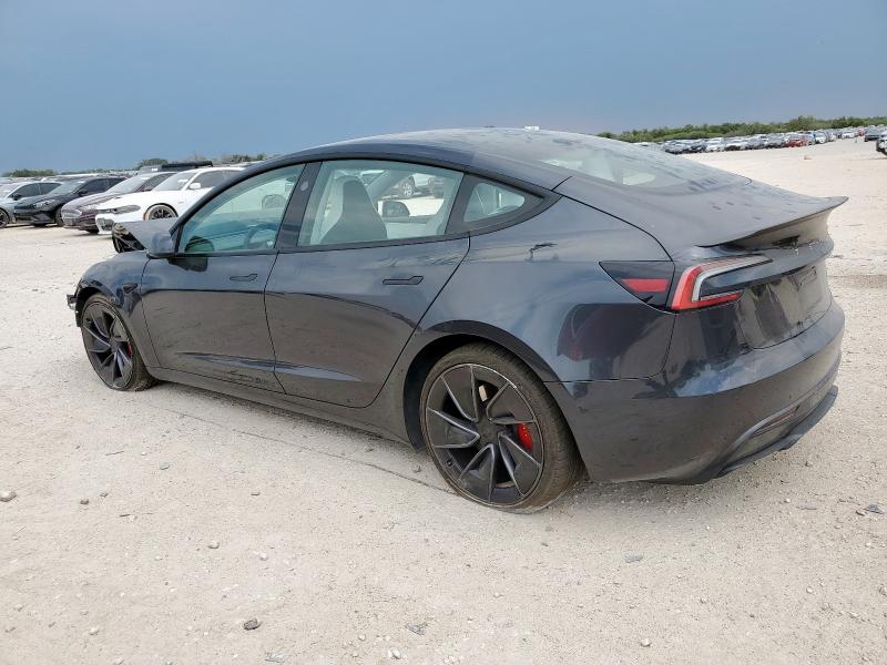5YJ3E1ET8RF884324 - 2024 TESLA MODEL 3 Темно-сірий фото 2