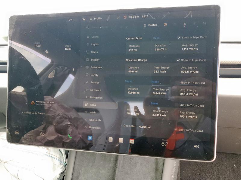 5YJ3E1ET8RF884324 - 2024 TESLA MODEL 3 Темно-сірий фото 9