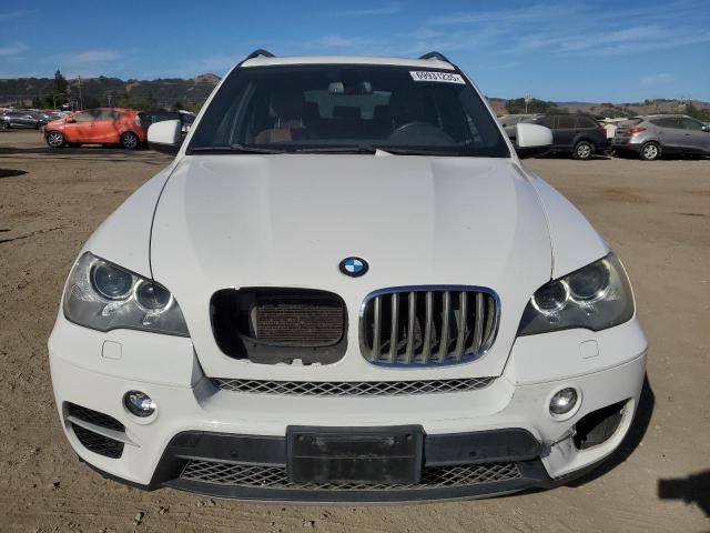 5UXZV8C57D0C16711 - 2013 BMW X5 XDRIVE50I WHITE photo 5