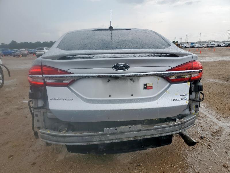 3FA6P0LU6JR116394 - 2018 FORD FUSION SE HYBRID 灰色 照片 6