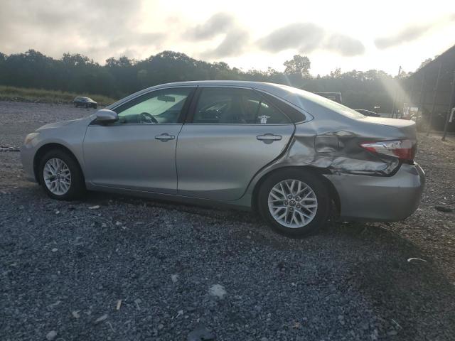 4T4BF1FK8GR557197 - 2016 TOYOTA CAMRY LE SILVER photo 2