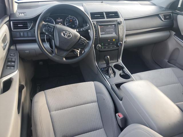 4T4BF1FK8GR557197 - 2016 TOYOTA CAMRY LE SILVER photo 8