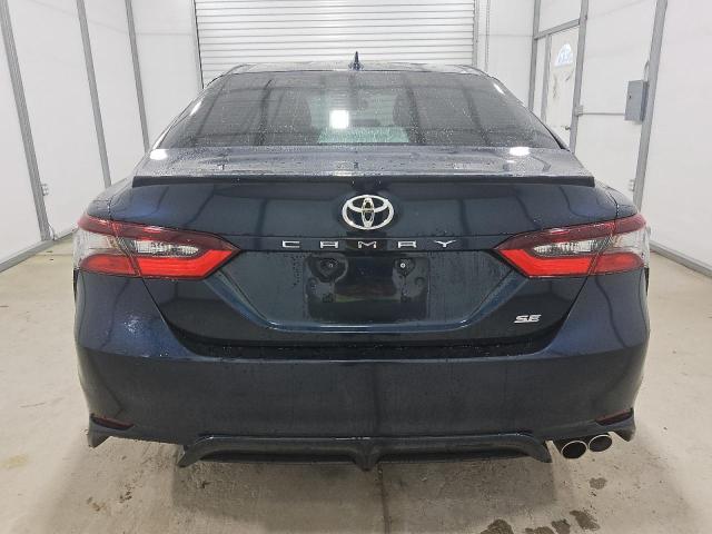 4T1T11AK6MU575844 - 2021 TOYOTA CAMRY SE 蓝色 照片 6