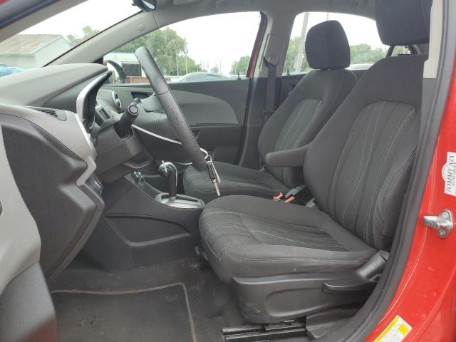 1G1JD5SH1J4129621 - 2018 CHEVROLET SONIC LT 红色 照片 7