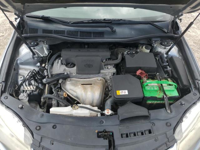 4T1BF1FK9HU451840 - 2017 TOYOTA CAMRY LE 银色 照片 11