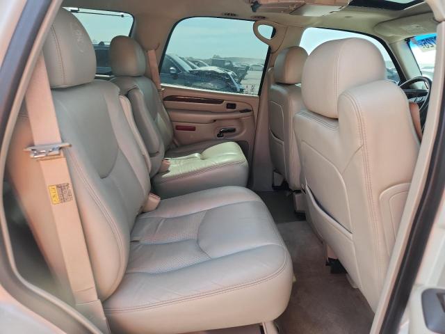 1GYEK63N74R149575 - 2004 CADILLAC ESCALADE LUXURY Beige foto 11