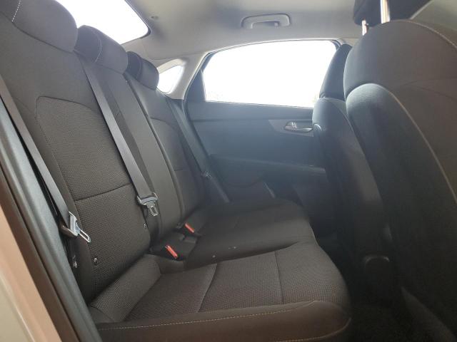 3KPF24ADXKE057037 - 2019 KIA FORTE FE SILVER photo 10