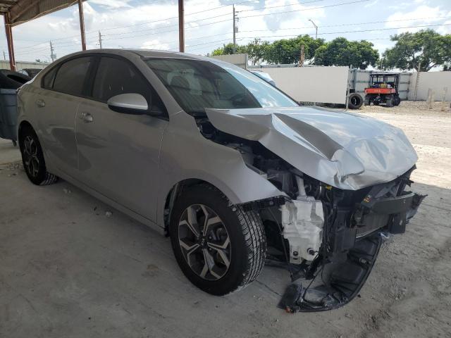 3KPF24ADXKE057037 - 2019 KIA FORTE FE SILVER photo 4