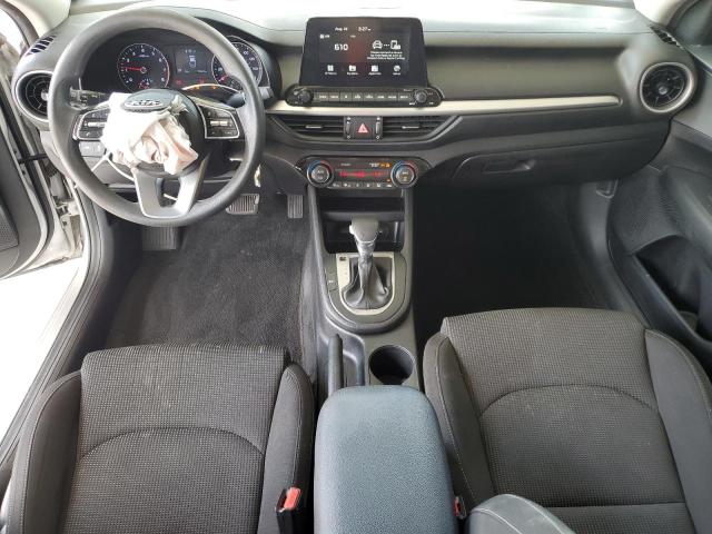 3KPF24ADXKE057037 - 2019 KIA FORTE FE SILVER photo 8