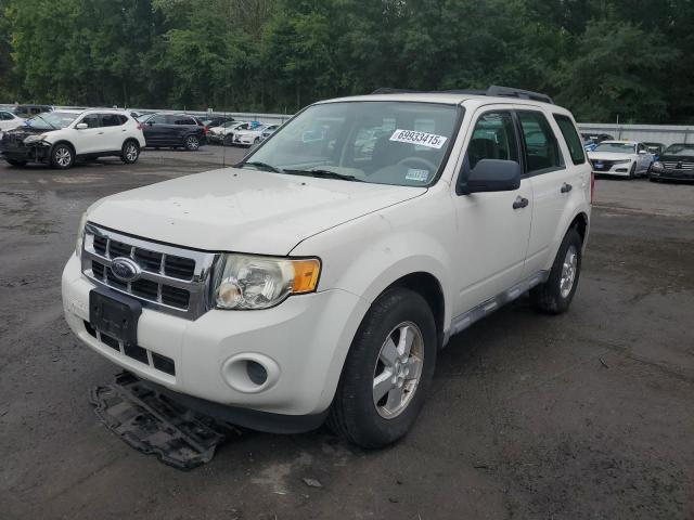 2010 FORD ESCAPE XLS, 