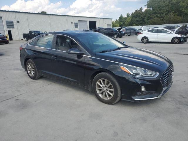 5NPE24AF2JH703677 - 2018 HYUNDAI SONATA SE 黑色 照片 4