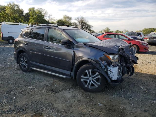 JTMBFREV4JJ727315 - 2018 TOYOTA RAV4 LE GRAY photo 4