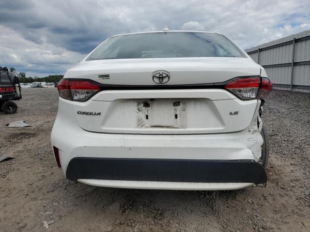 5YFEPMAE6MP166005 - 2021 TOYOTA COROLLA LE Weiß Foto 6