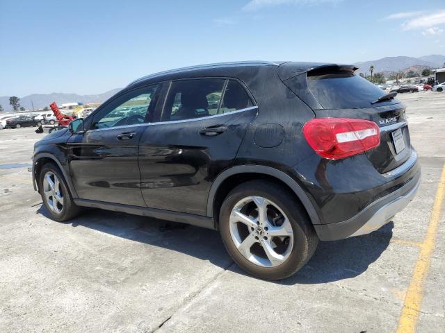 WDCTG4EB9KU013751 - 2019 MERCEDES-BENZ GLA 250 Черный фото 2