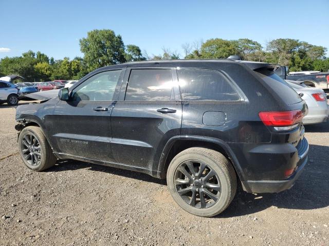 1C4RJFAG4JC336012 - 2018 JEEP GRAND CHER LAREDO BLACK photo 2