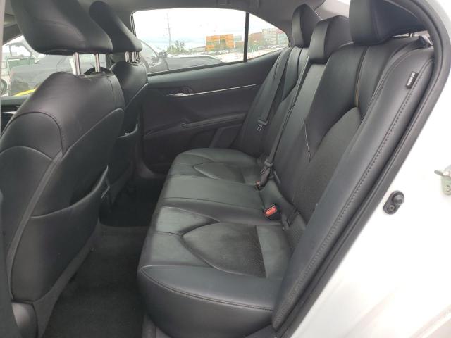 4T1F11AK9LU941968 - 2020 TOYOTA CAMRY XLE თეთრი ფოტო 10