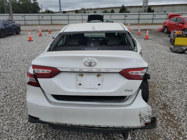 4T1F11AK9LU941968 - 2020 TOYOTA CAMRY XLE თეთრი ფოტო 6