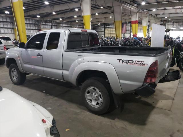 5TETU62N96Z190435 - 2006 TOYOTA TACOMA PRERUNNER ACCESS CAB SILVER photo 2