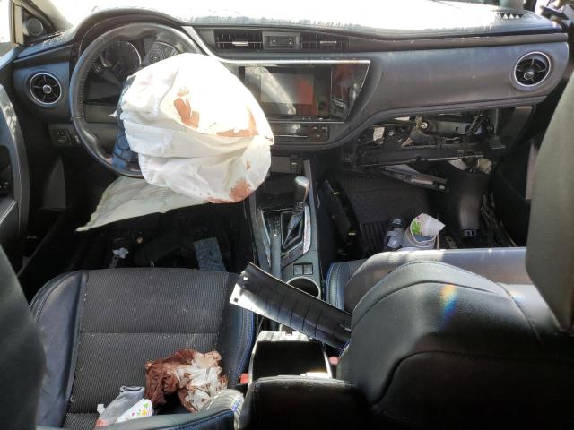 5YFBURHE5JP798620 - 2018 TOYOTA COROLLA L SILVER photo 8