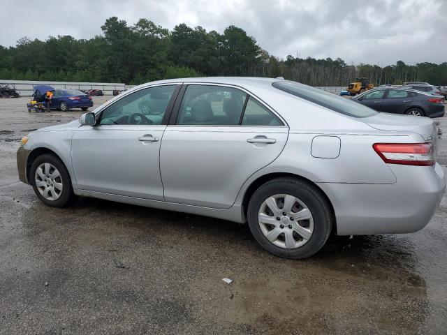 4T1BF3EK9AU095182 - 2010 TOYOTA CAMRY BASE Gümüş foto 2