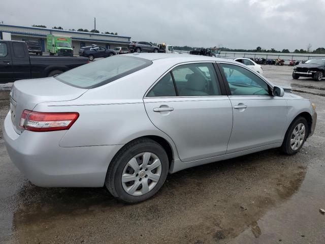 4T1BF3EK9AU095182 - 2010 TOYOTA CAMRY BASE Gümüş foto 3