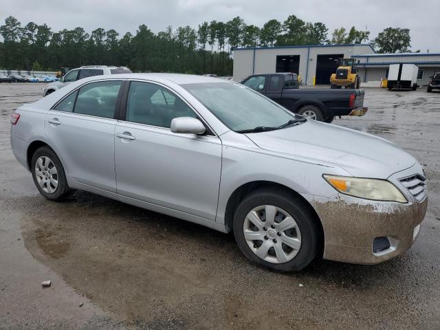 4T1BF3EK9AU095182 - 2010 TOYOTA CAMRY BASE Gümüş foto 4