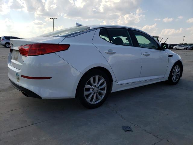 5XXGM4A74FG443264 - 2015 KIA OPTIMA LX WHITE photo 3