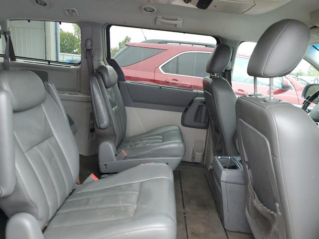 2A4RR5D17AR172654 - 2010 CHRYSLER TOWN & COU TOURING SILVER photo 11