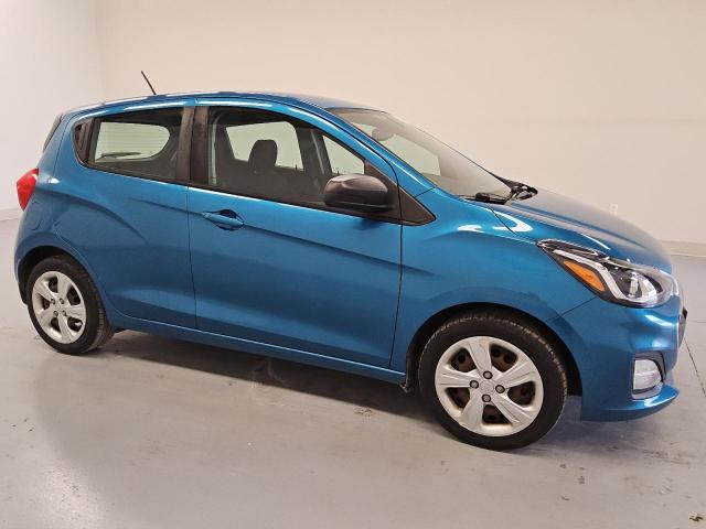 KL8CB6SA3KC778514 - 2019 CHEVROLET SPARK LS Türkis Foto 4