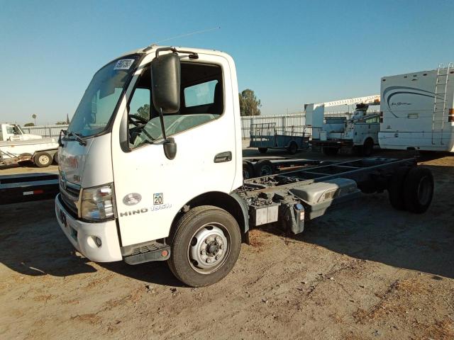 JHHSPM2H9GK001755 - 2016 HINO 195 WHITE photo 3