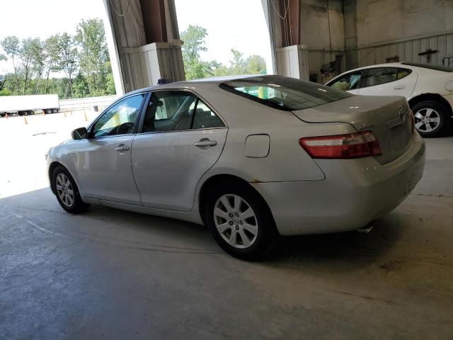 4T1BK46K38U564406 - 2008 TOYOTA CAMRY LE SILVER photo 2