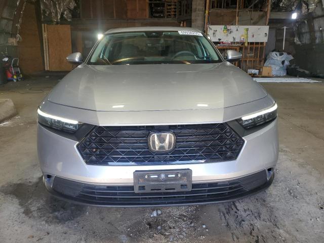 1HGCY1F37RA028674 - 2024 HONDA ACCORD EX 银色 照片 5