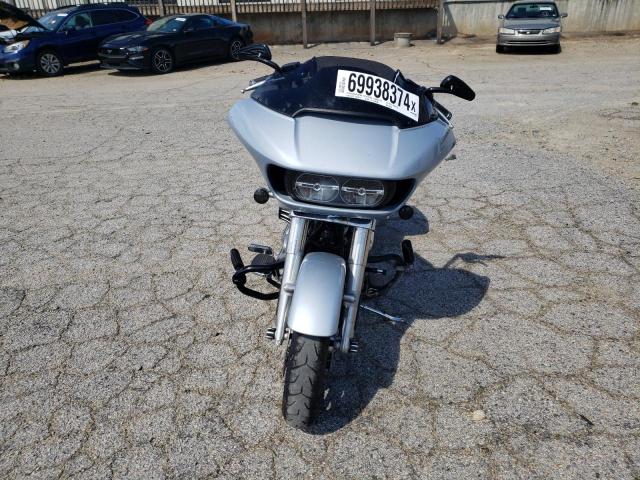 1HD1KHC19PB679569 - 2023 HARLEY-DAVIDSON FLTRX 银色 照片 2