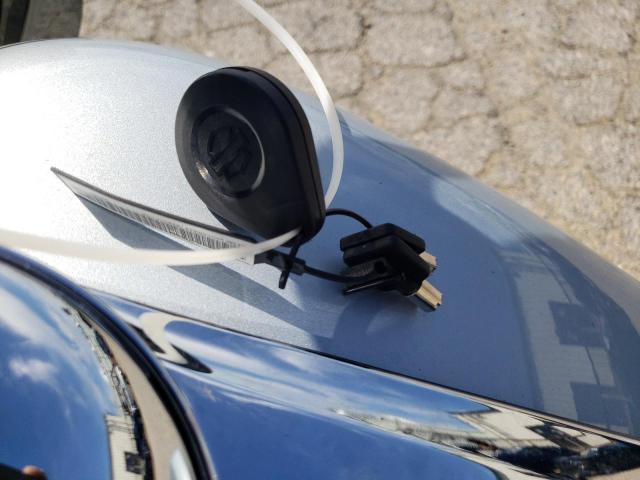 1HD1KHC19PB679569 - 2023 HARLEY-DAVIDSON FLTRX 银色 照片 8