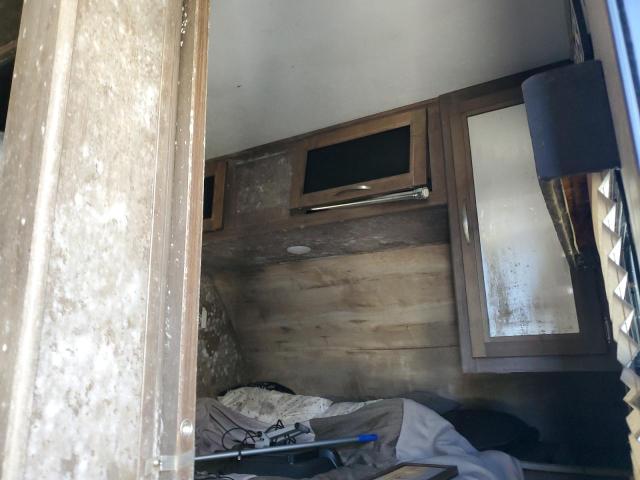 4YDT30126KM934550 - 2019 COLE LIGHT TAN photo 5