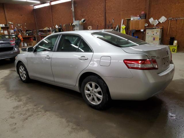 4T1BF3EK6BU757592 - 2011 TOYOTA CAMRY BASE SILVER photo 2