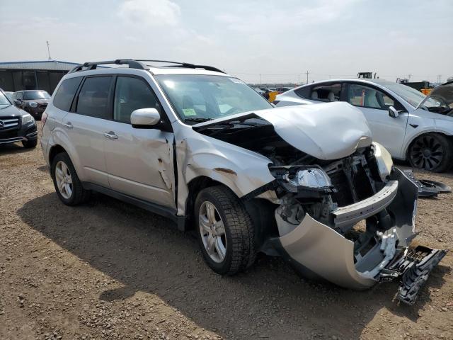 JF2SH63669H743511 - 2009 SUBARU FORESTER 2.5X PREMIUM 银色 照片 4