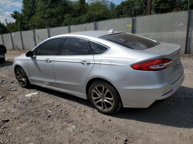 3FA6P0CDXKR237107 - 2019 FORD FUSION SEL Күміс фото 2