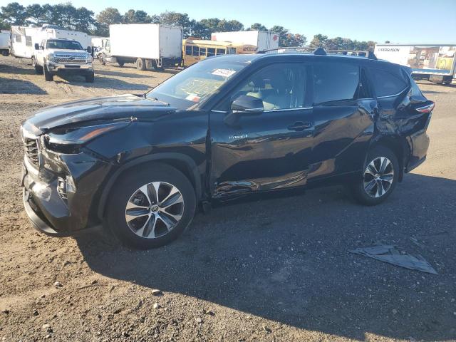 5TDGBRCH5MS519157 - 2021 TOYOTA HIGHLANDER HYBRID XLE BLACK photo 1