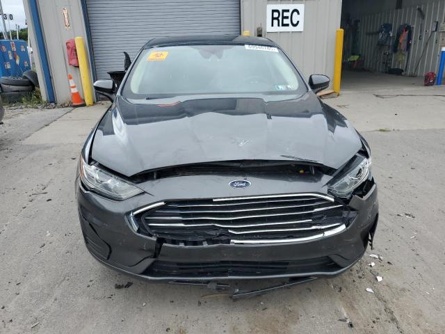 3FA6P0LU4KR140338 - 2019 FORD FUSION SE ნაცრისფერი ფოტო 5