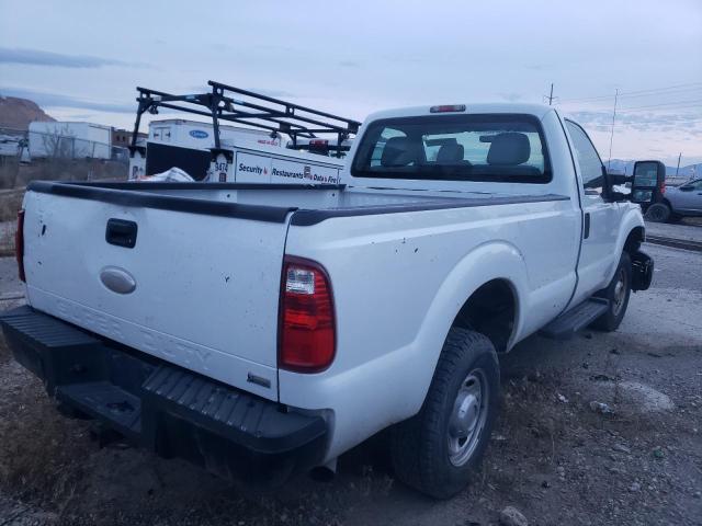 1FTBF2B66BEC81912 - 2011 FORD F250 SUPER DUTY WHITE photo 3