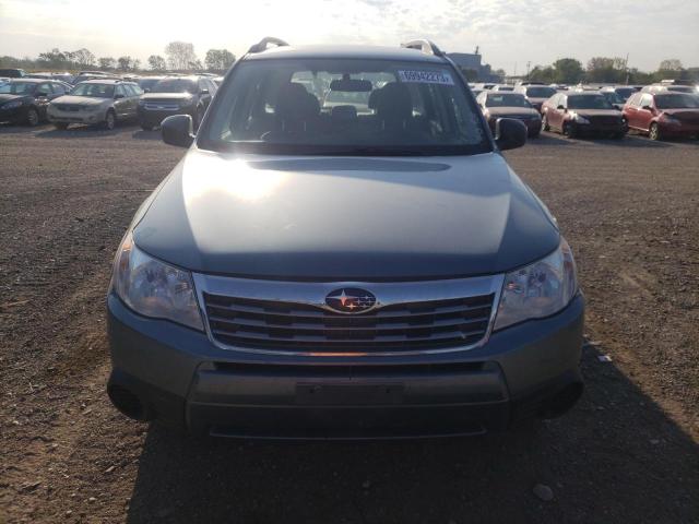 JF2SH6BC6AH793532 - 2010 SUBARU FORESTER XS Gris foto 5