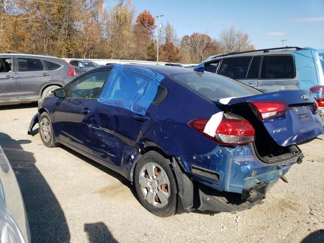 3KPFK4A70JE180581 - 2018 KIA FORTE LX BLUE photo 2