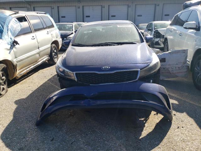 3KPFK4A70JE180581 - 2018 KIA FORTE LX BLUE photo 5