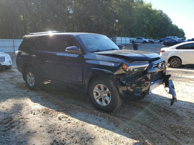 JTEFU5JR1N5252712 - 2022 TOYOTA 4RUNNER SR5 Noir photo 4