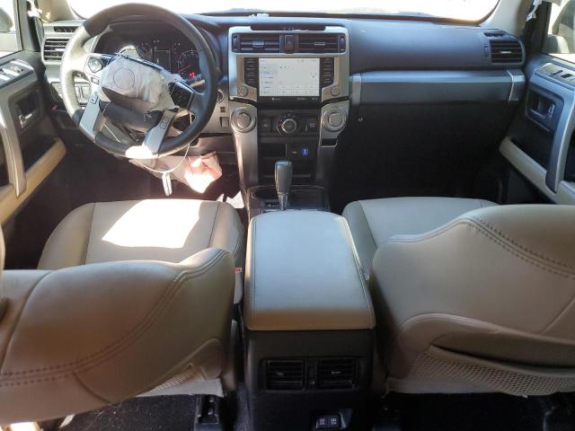 JTEFU5JR1N5252712 - 2022 TOYOTA 4RUNNER SR5 Noir photo 8